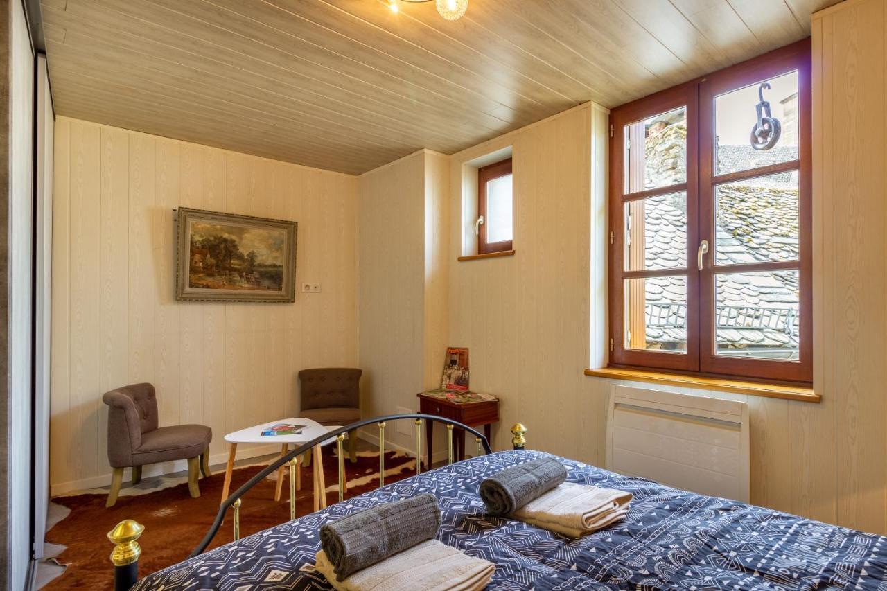 La Maisonnette Etape De Saint-Come D'Olt Villa Esterno foto